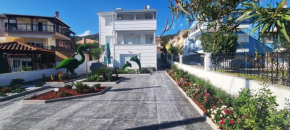 VILLA IRAKLITSA SEA VIEW